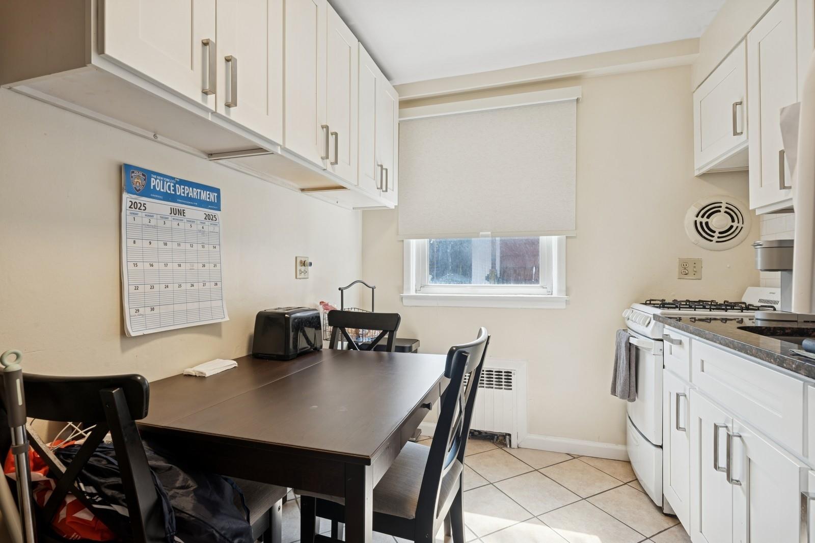 345 E Park Avenue, Long Beach, NY 11561