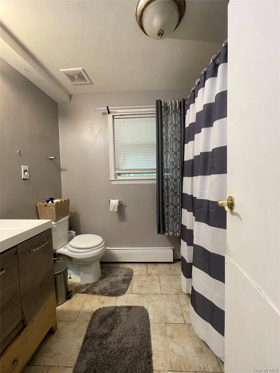 230 Park Avenue, Freeport, NY 11520