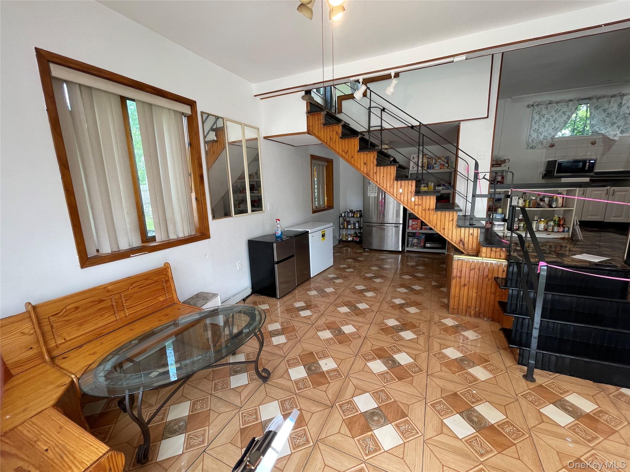 230 Park Avenue, Freeport, NY 11520