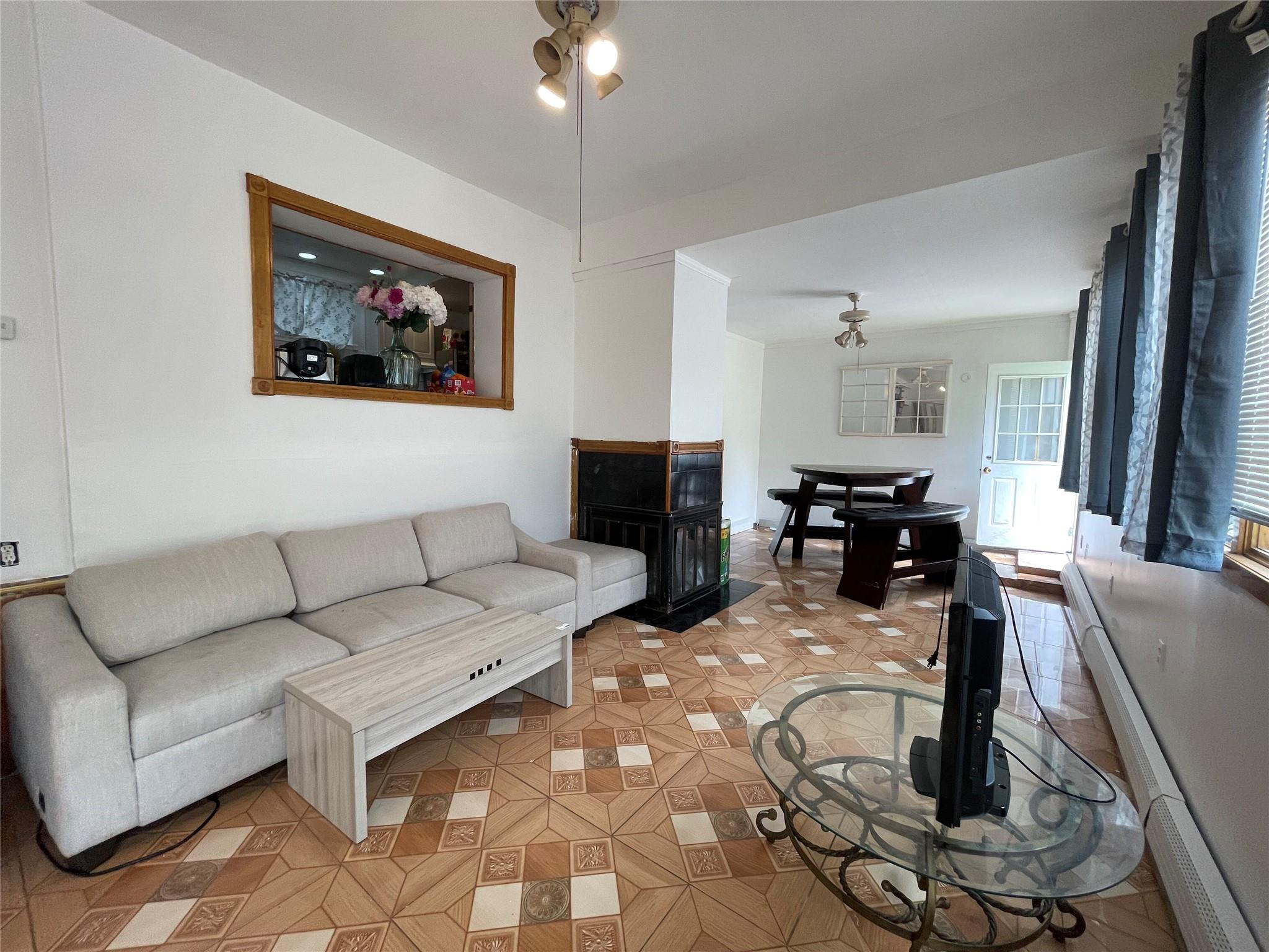 230 Park Avenue, Freeport, NY 11520