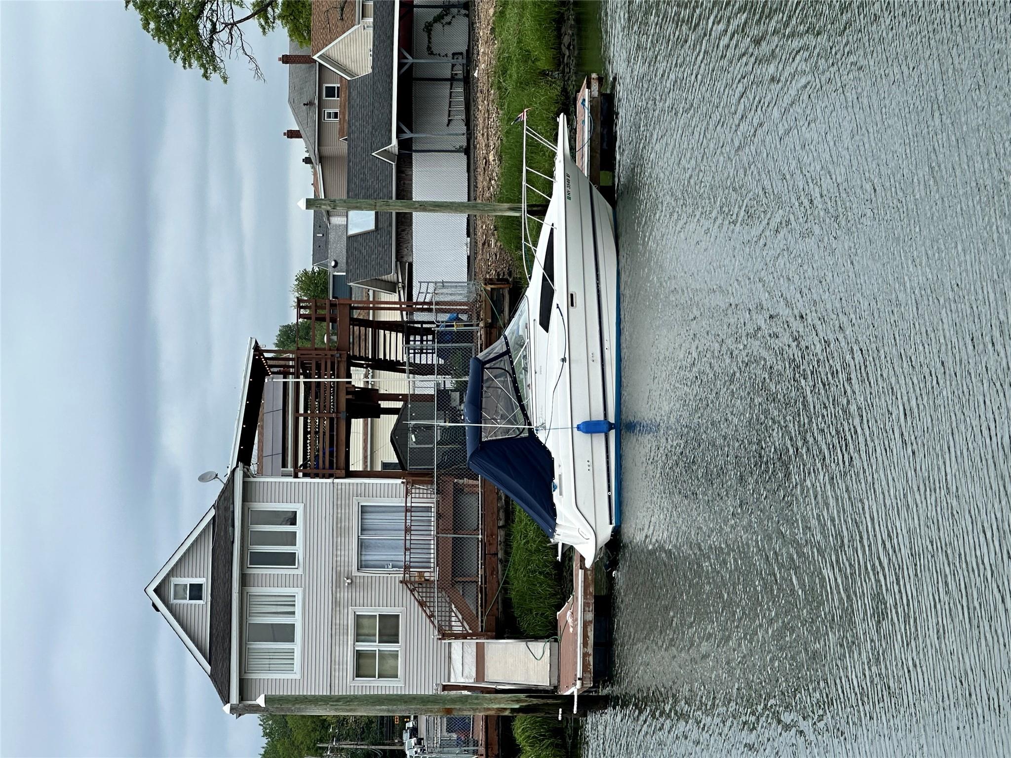 9934 164th Avenue, Hamilton Beach, NY 11414