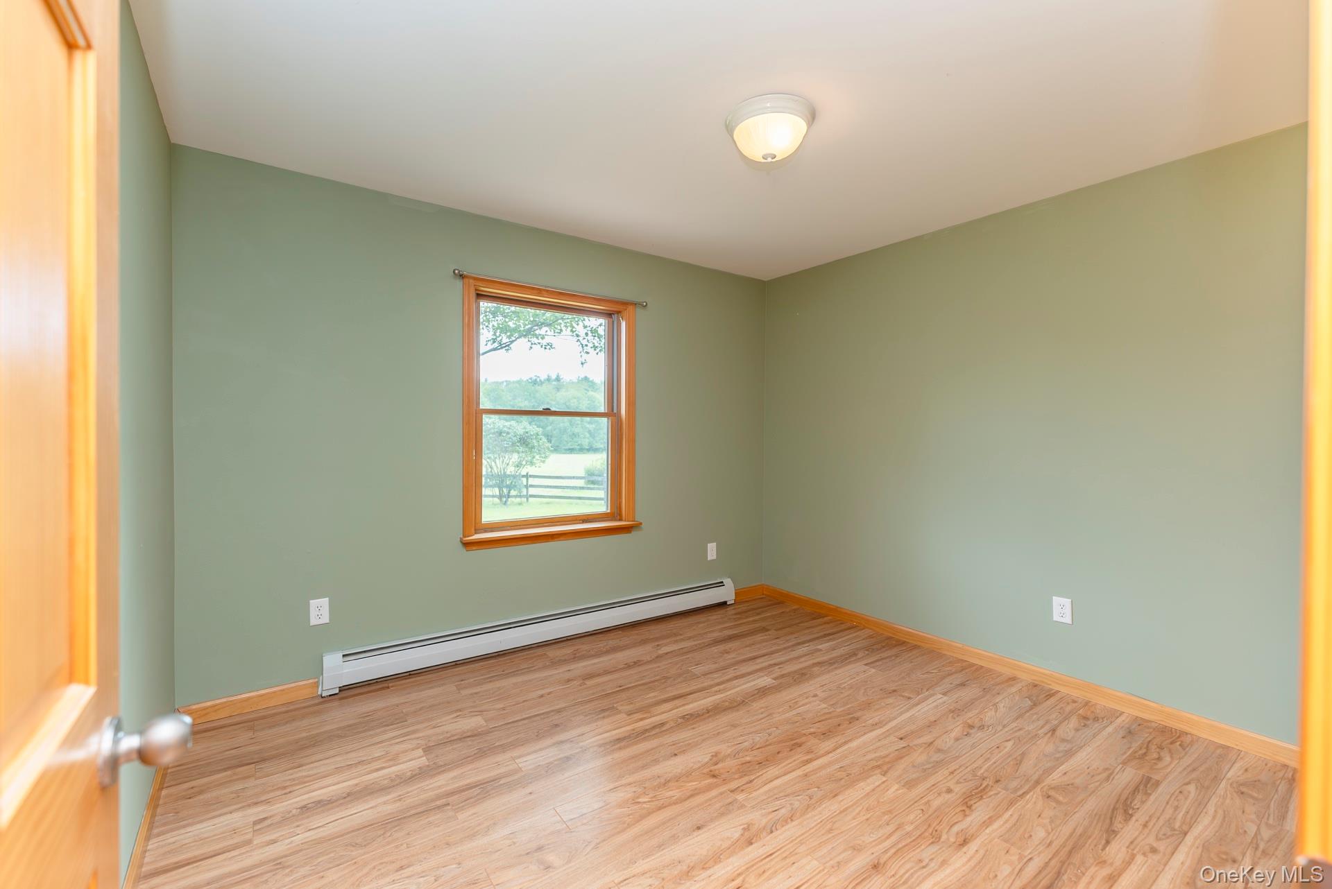 18 Jomar Lane, Olivebridge, NY 12461