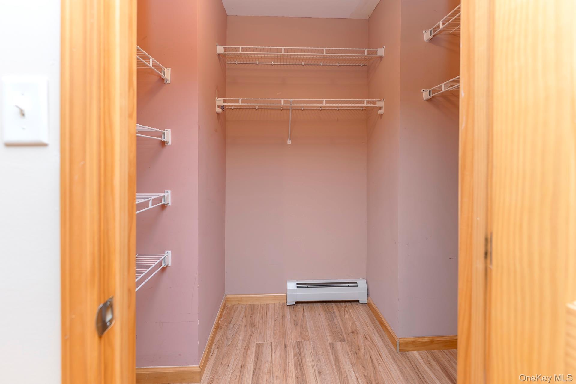 18 Jomar Lane, Olivebridge, NY 12461