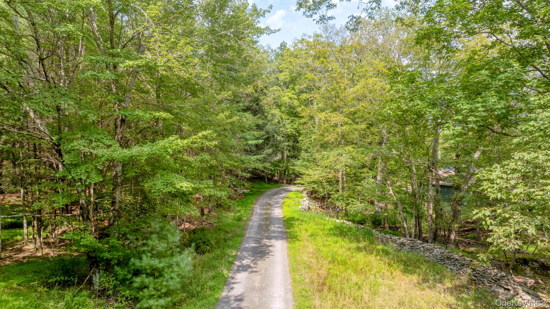 18 Jomar Lane, Olivebridge, NY 12461