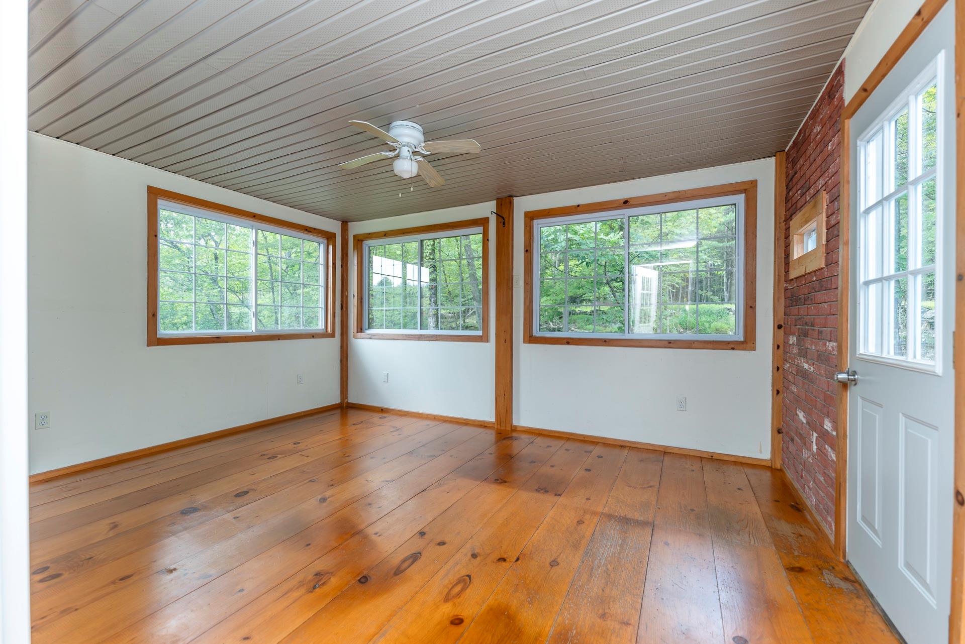 18 Jomar Lane, Olivebridge, NY 12461