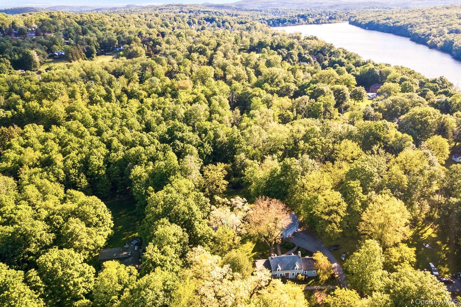 893 Laroe and Co Hwy 45, Monroe, NY 10950