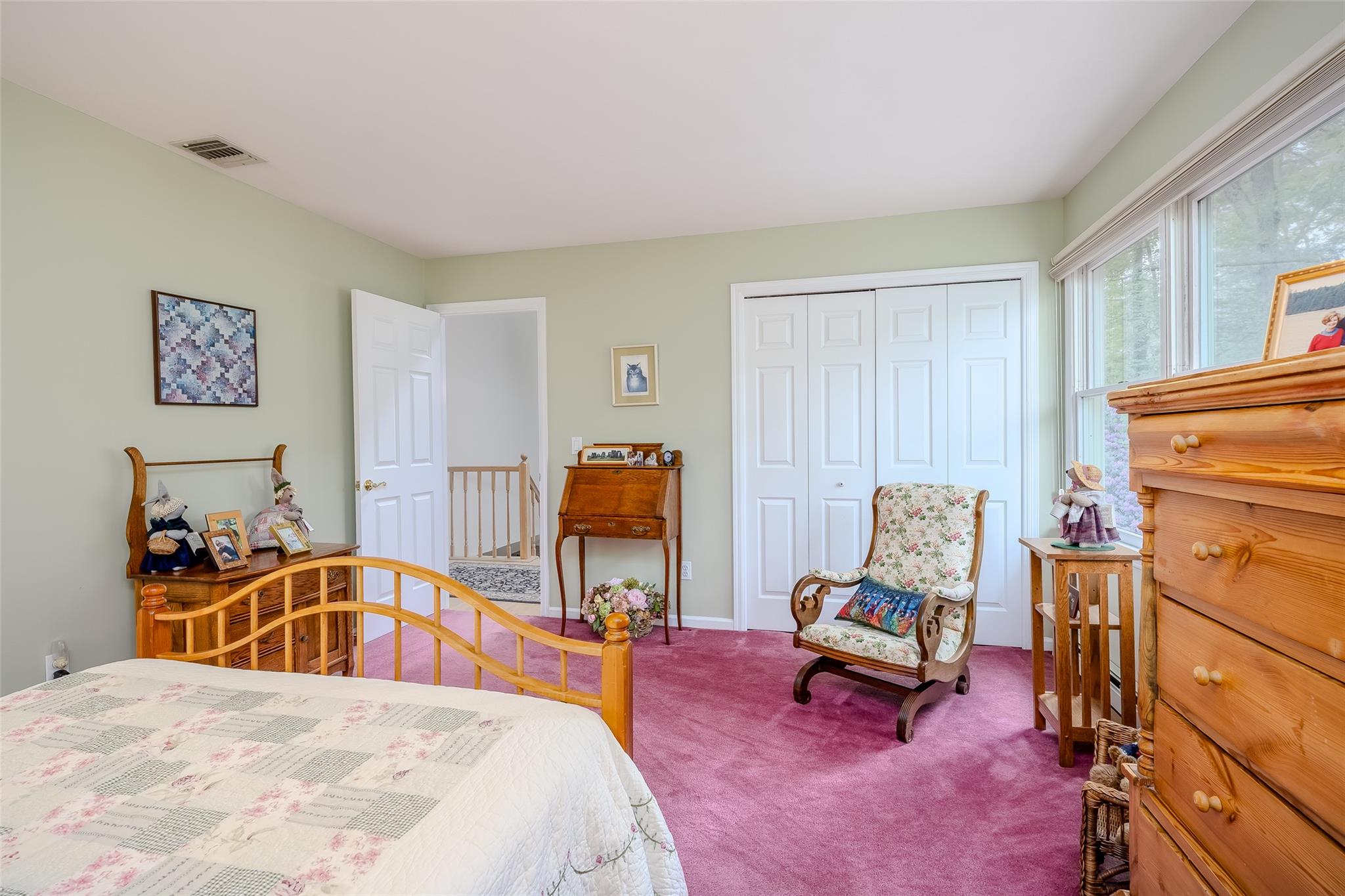 12 Nadworny Lane, Stony Brook, NY 11790