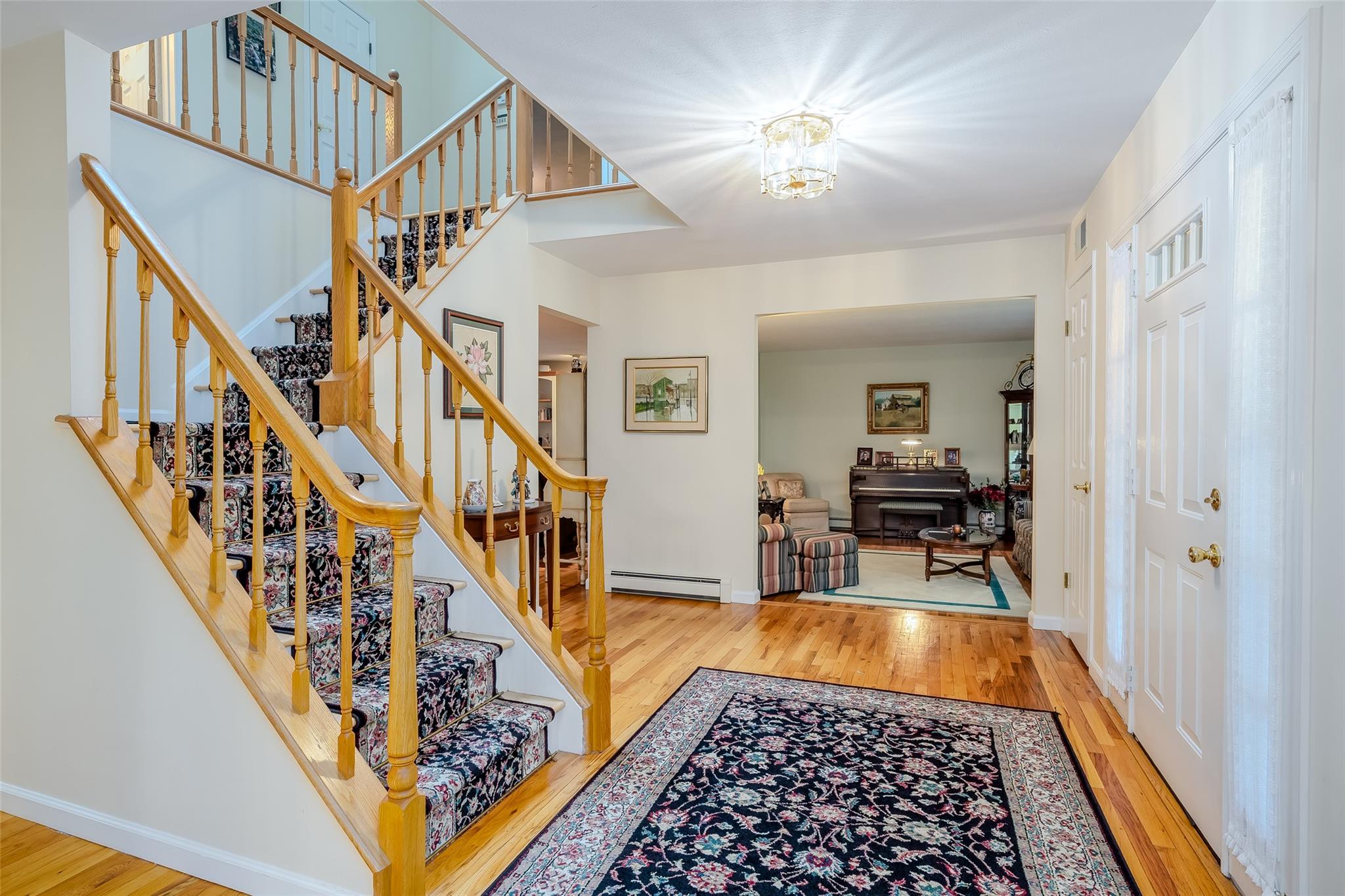 12 Nadworny Lane, Stony Brook, NY 11790