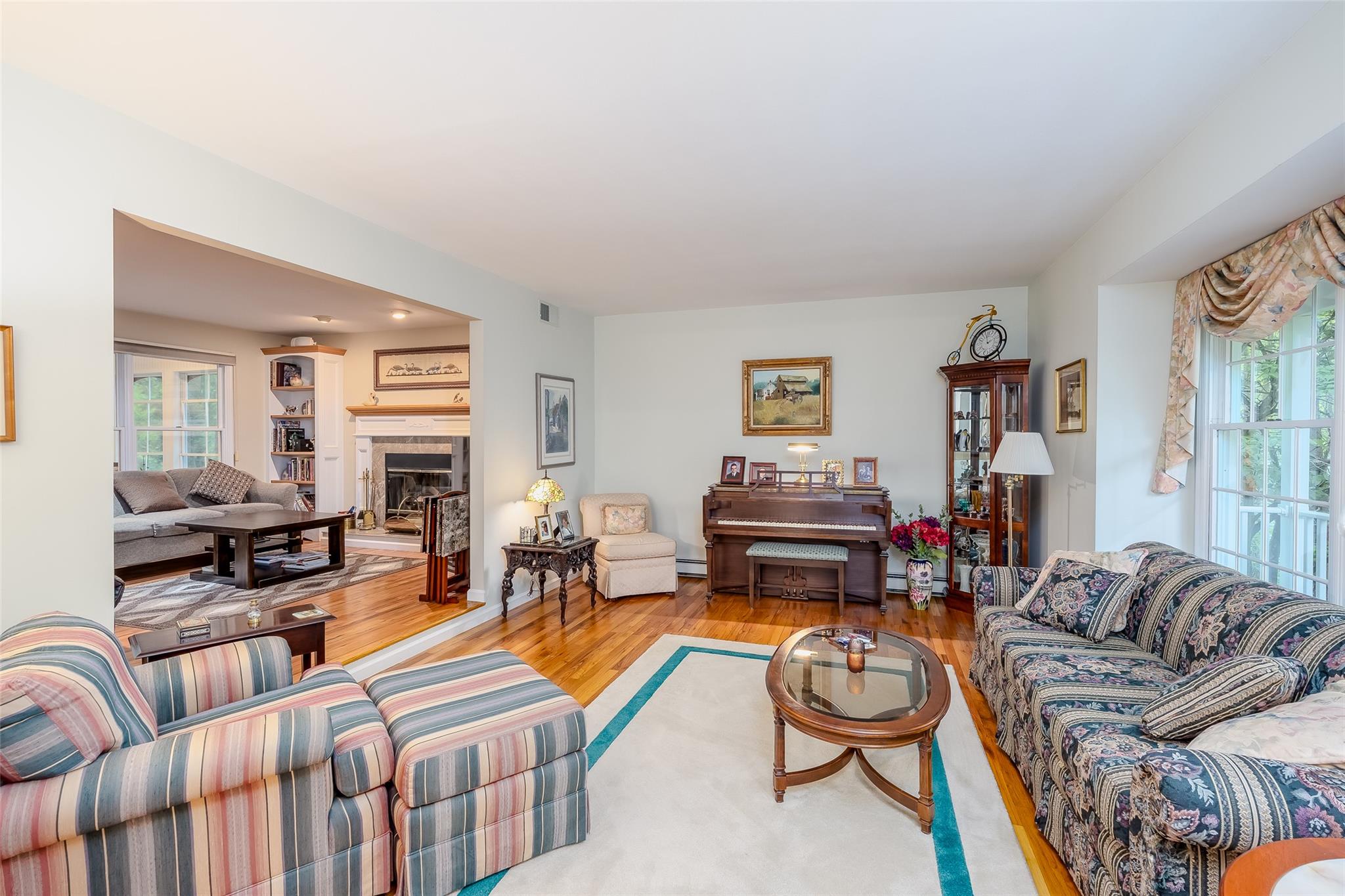 12 Nadworny Lane, Stony Brook, NY 11790