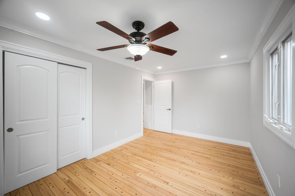 1 Saratoga Street, Lido Beach, NY 11561