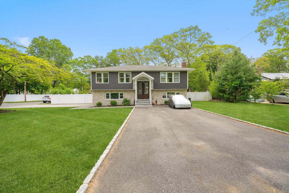 1295 Ocean Avenue, Bohemia, NY 11716