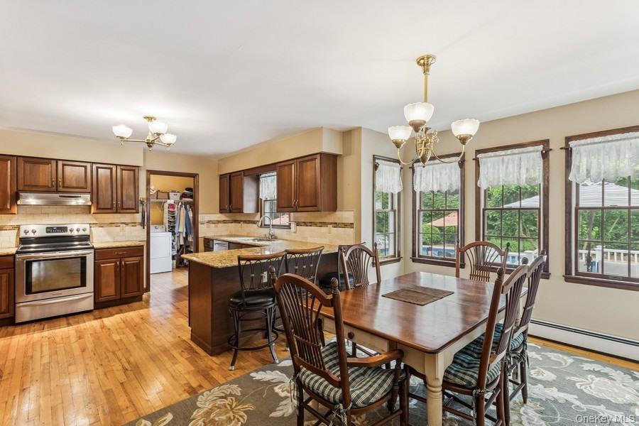 6295 N Country Road, Wading River, NY 11792