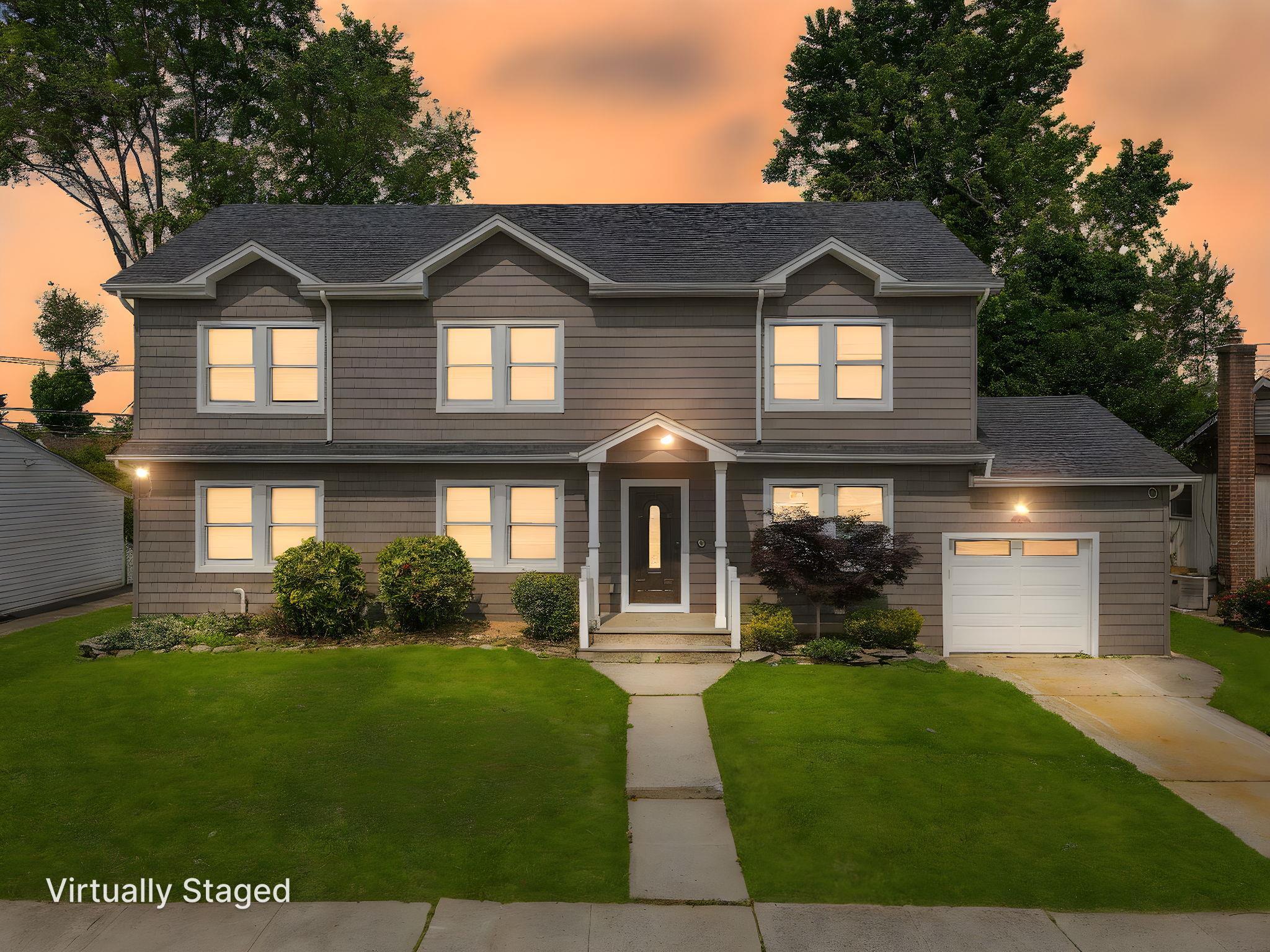 49 Ronni Drive, East Meadow, NY 11554