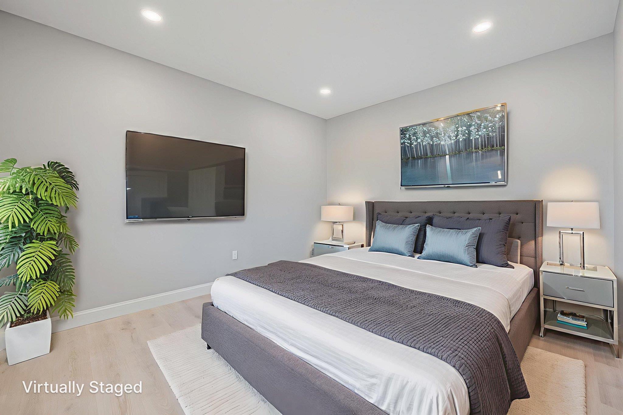 49 Ronni Drive, East Meadow, NY 11554