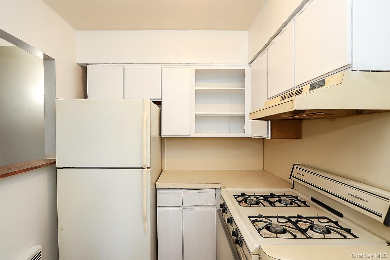 10 Glen Keith Road # U, Glen Cove, NY 11542