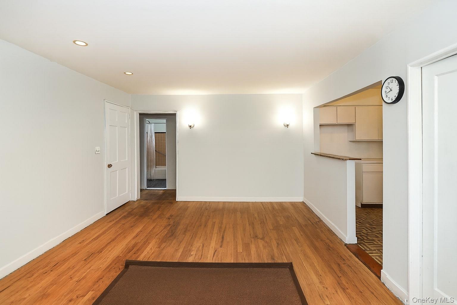 10 Glen Keith Road # U, Glen Cove, NY 11542