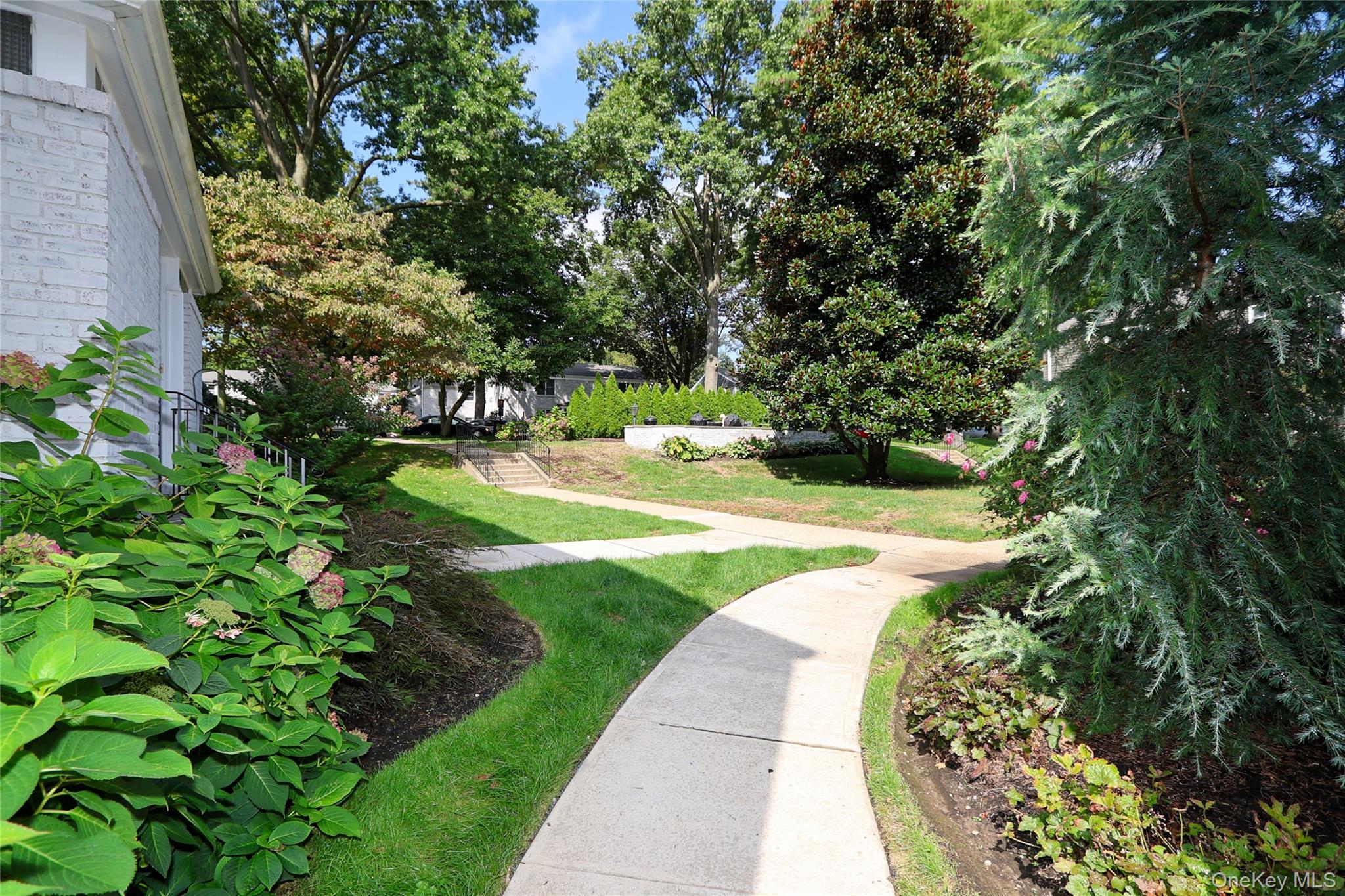 10 Glen Keith Road # U, Glen Cove, NY 11542