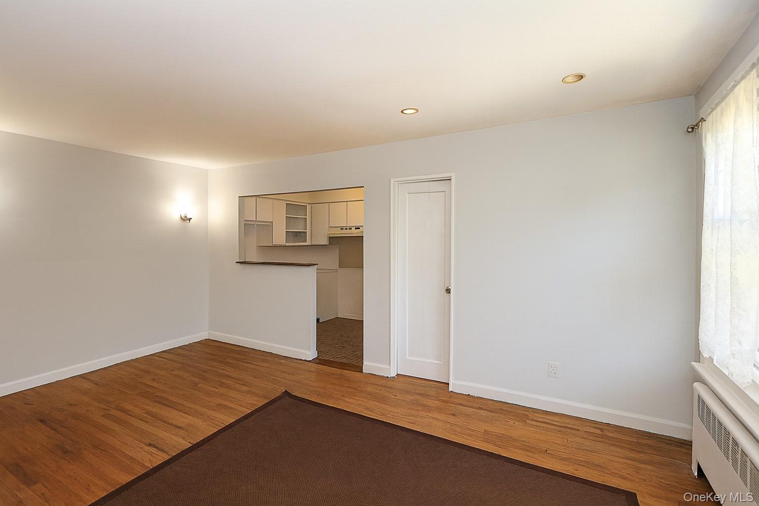 10 Glen Keith Road # U, Glen Cove, NY 11542