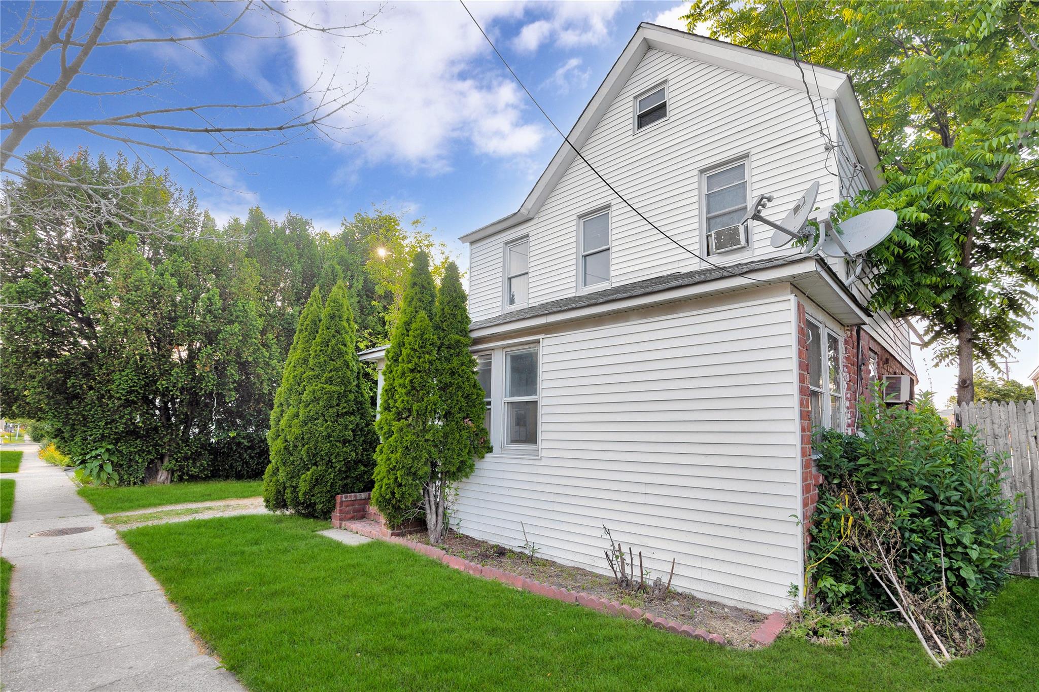 82 Heitz Place, Hicksville, NY 11801