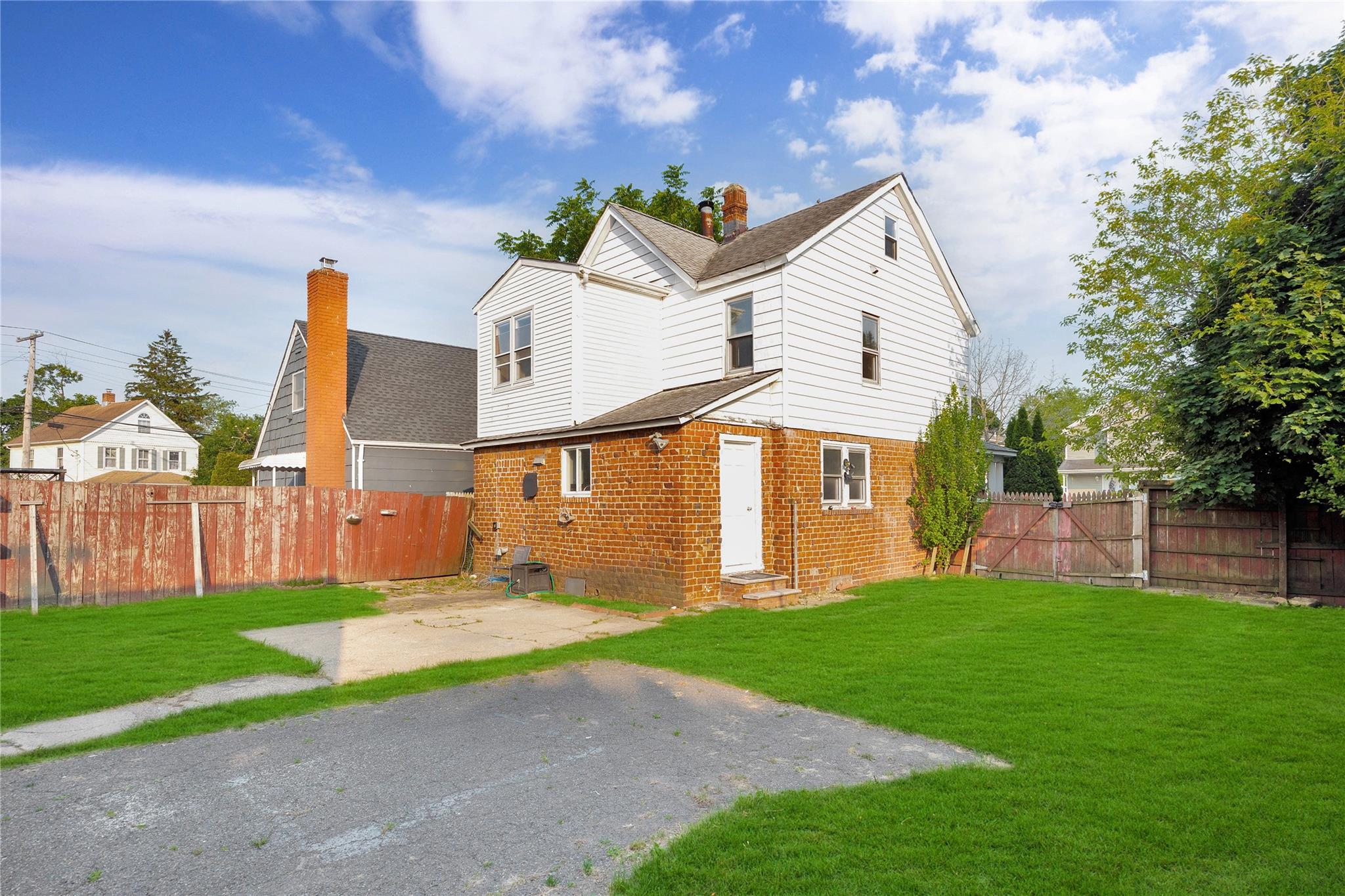 82 Heitz Place, Hicksville, NY 11801