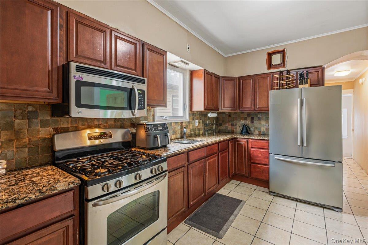 319 Beach 47th Street, Far Rockaway, NY 11691