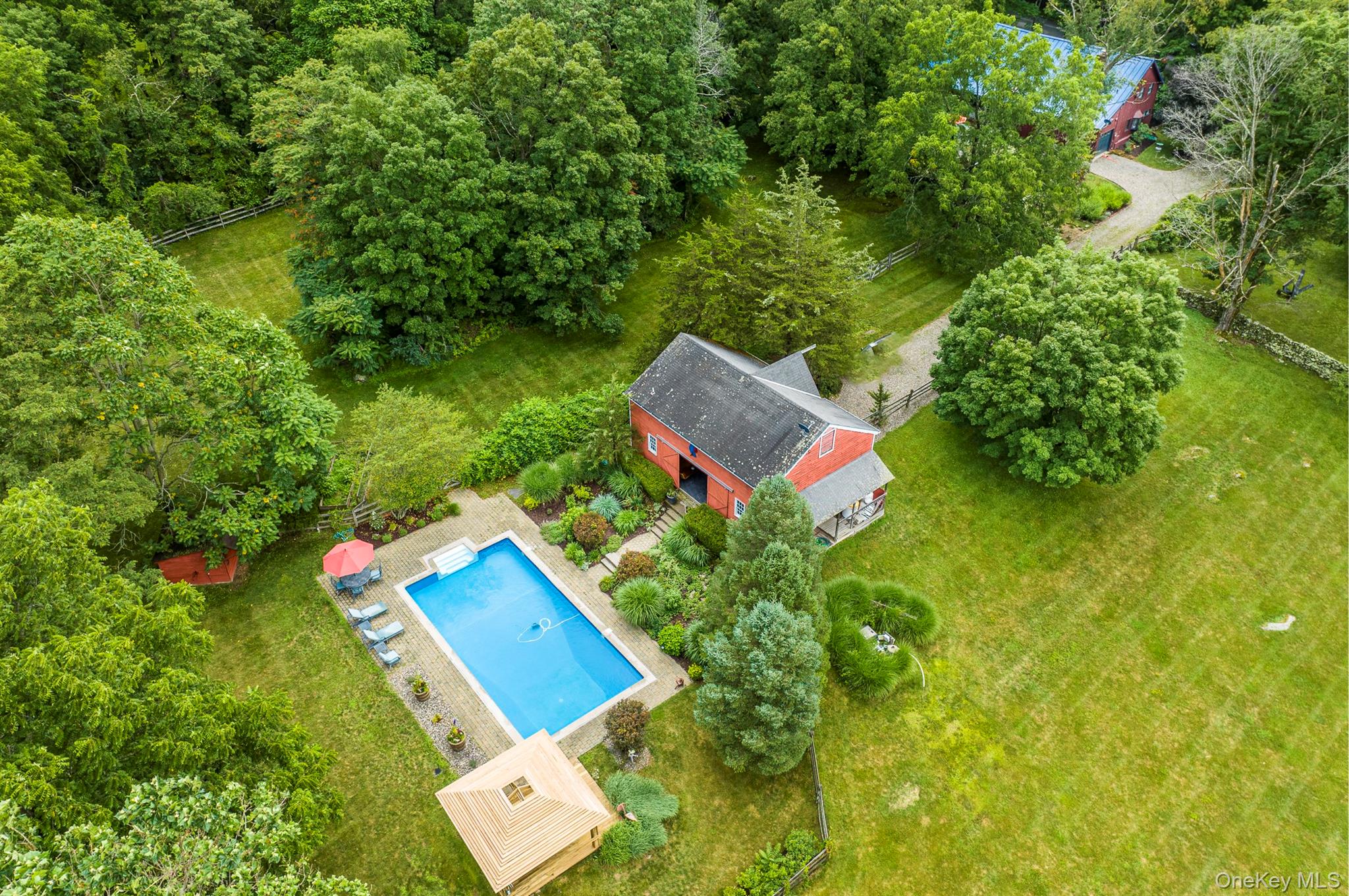 101 Drake Road, Pleasant Valley, NY 12569