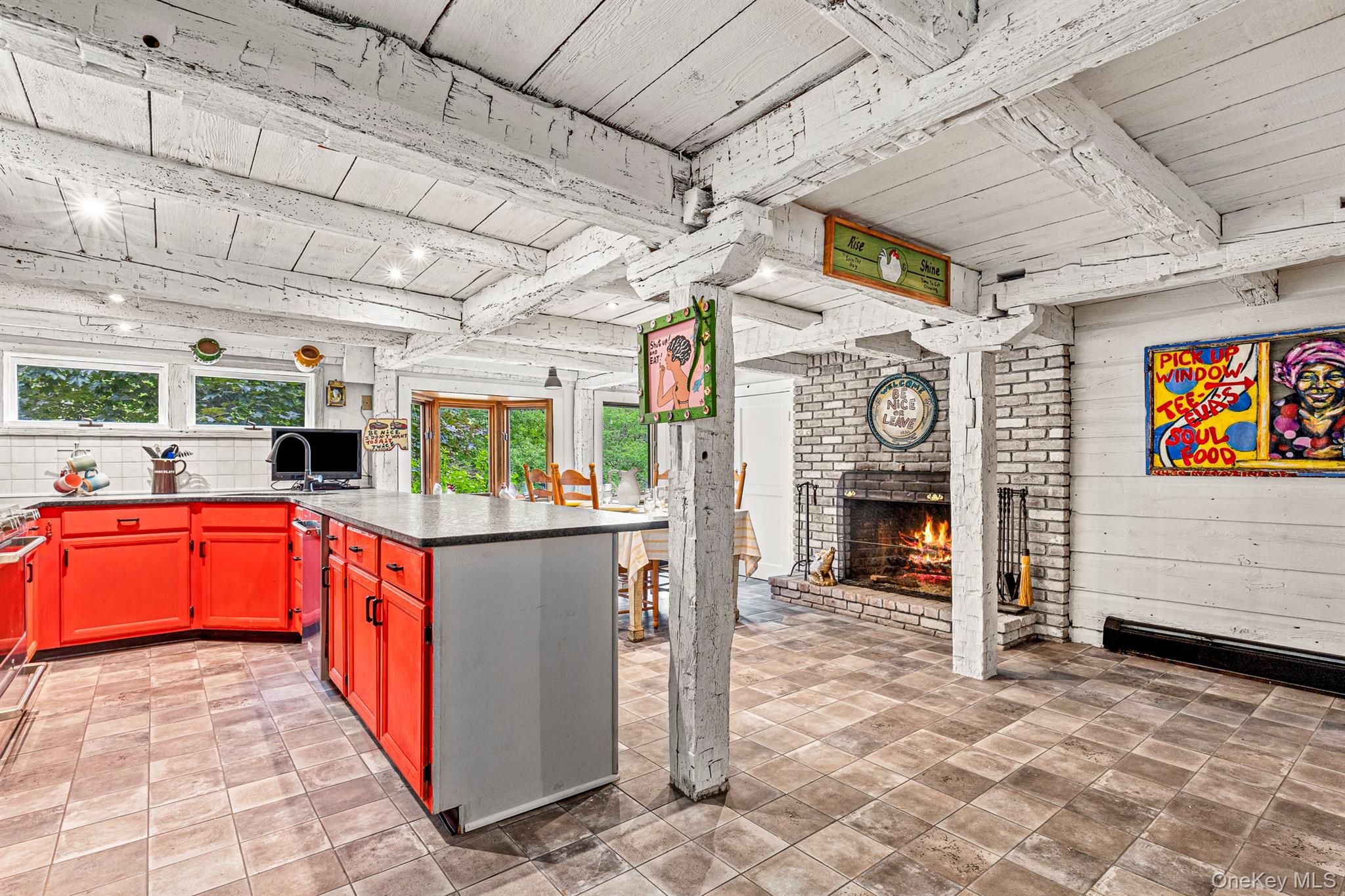 101 Drake Road, Pleasant Valley, NY 12569