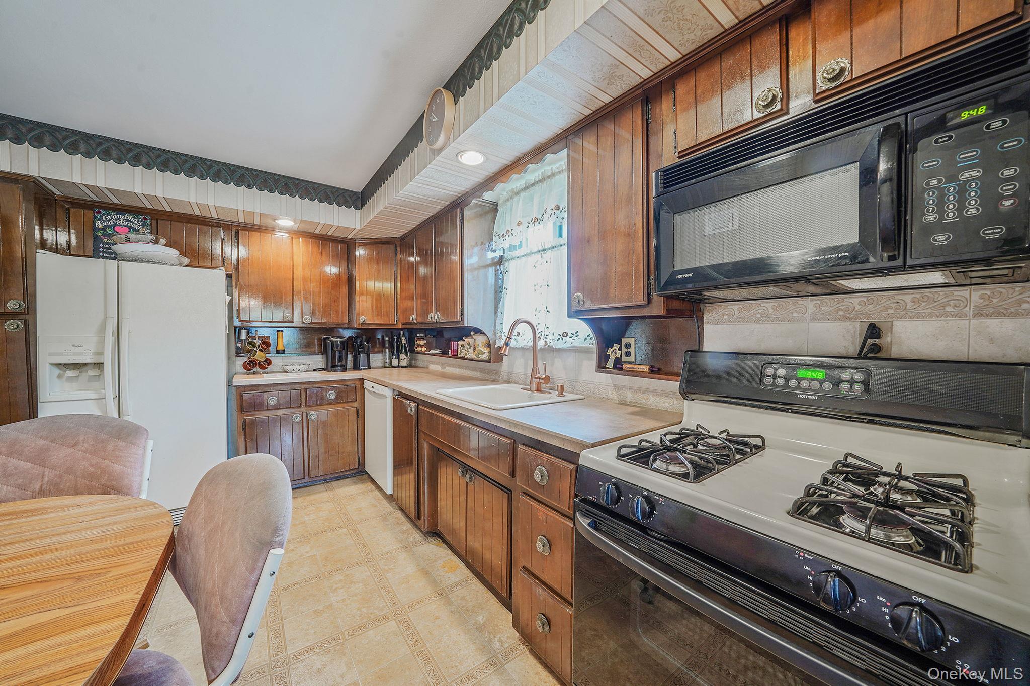 47-04 167 Street, Flushing, NY 11358