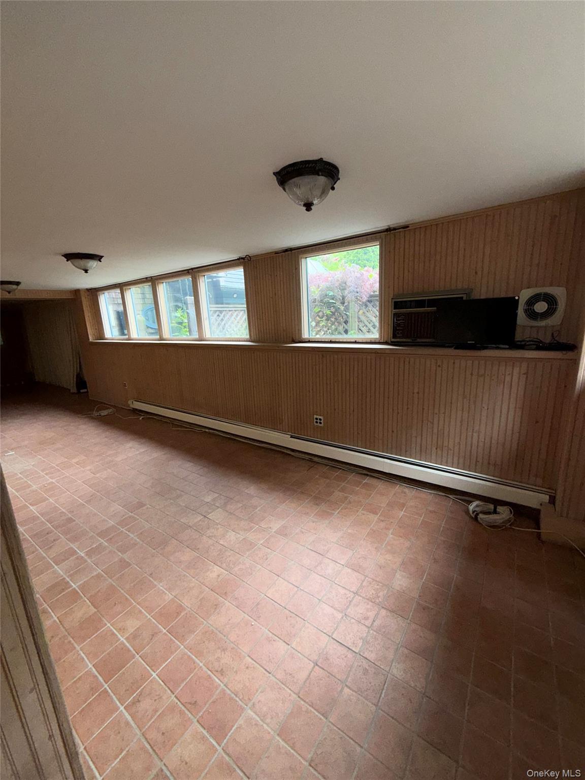 20 Ridge Road, Douglaston, NY 11363