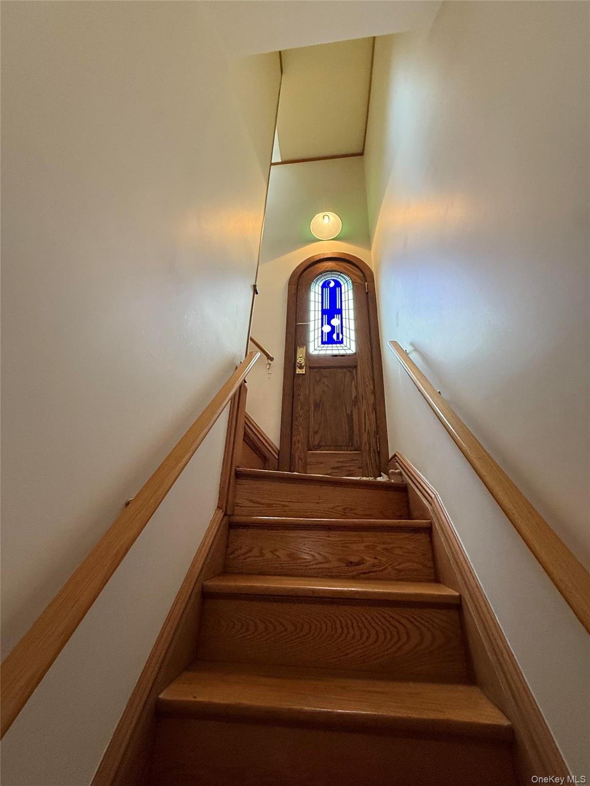 20 Ridge Road, Douglaston, NY 11363