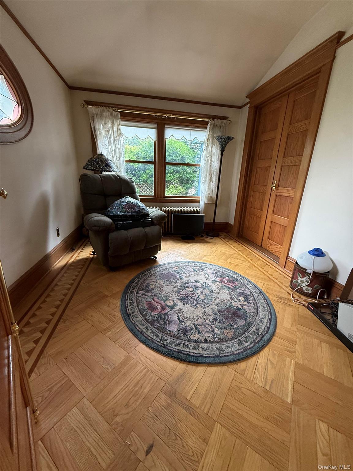 20 Ridge Road, Douglaston, NY 11363