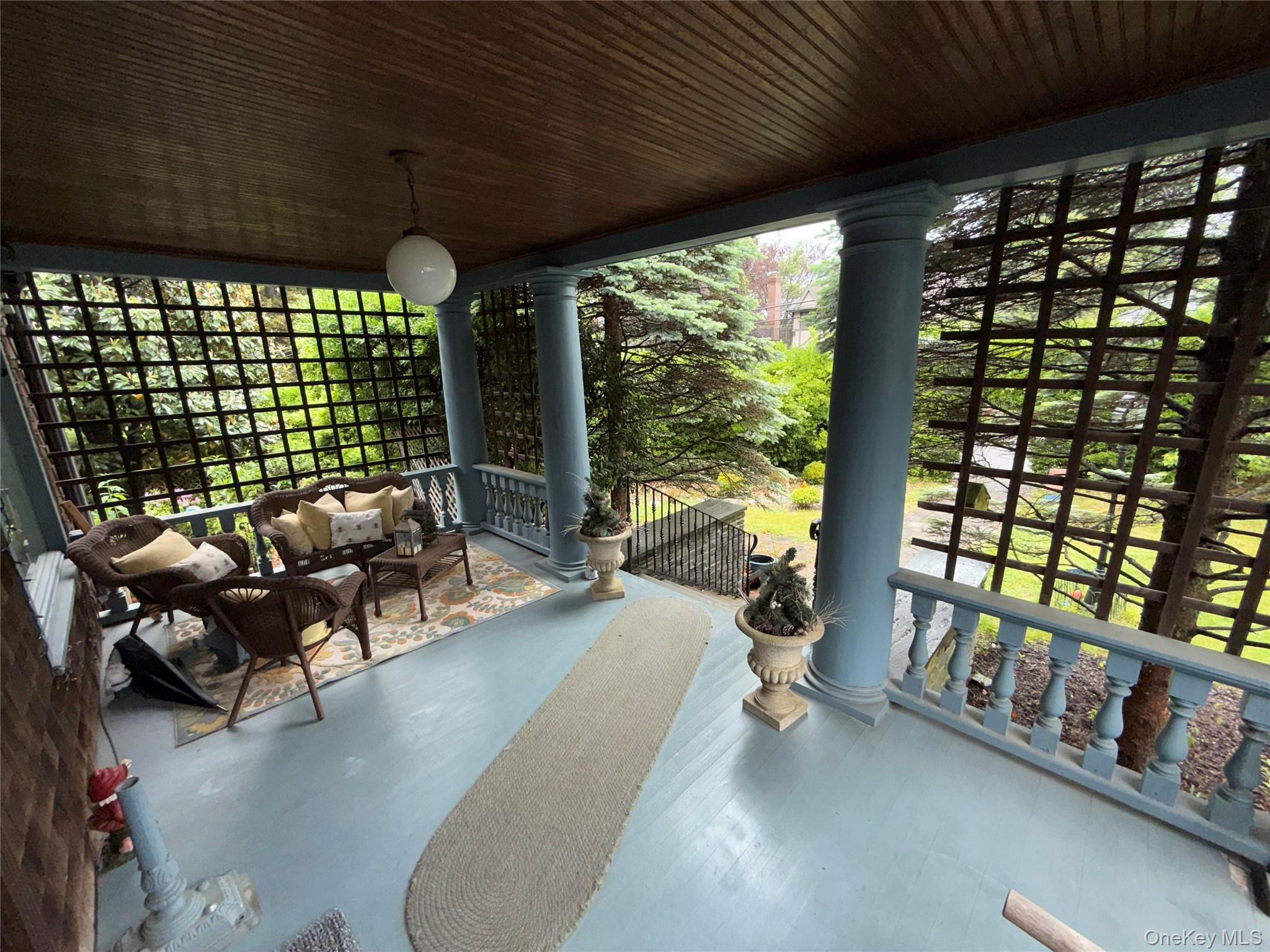 20 Ridge Road, Douglaston, NY 11363