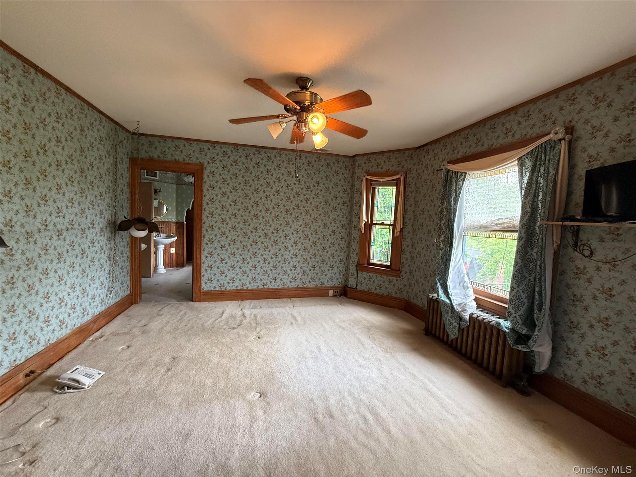 20 Ridge Road, Douglaston, NY 11363