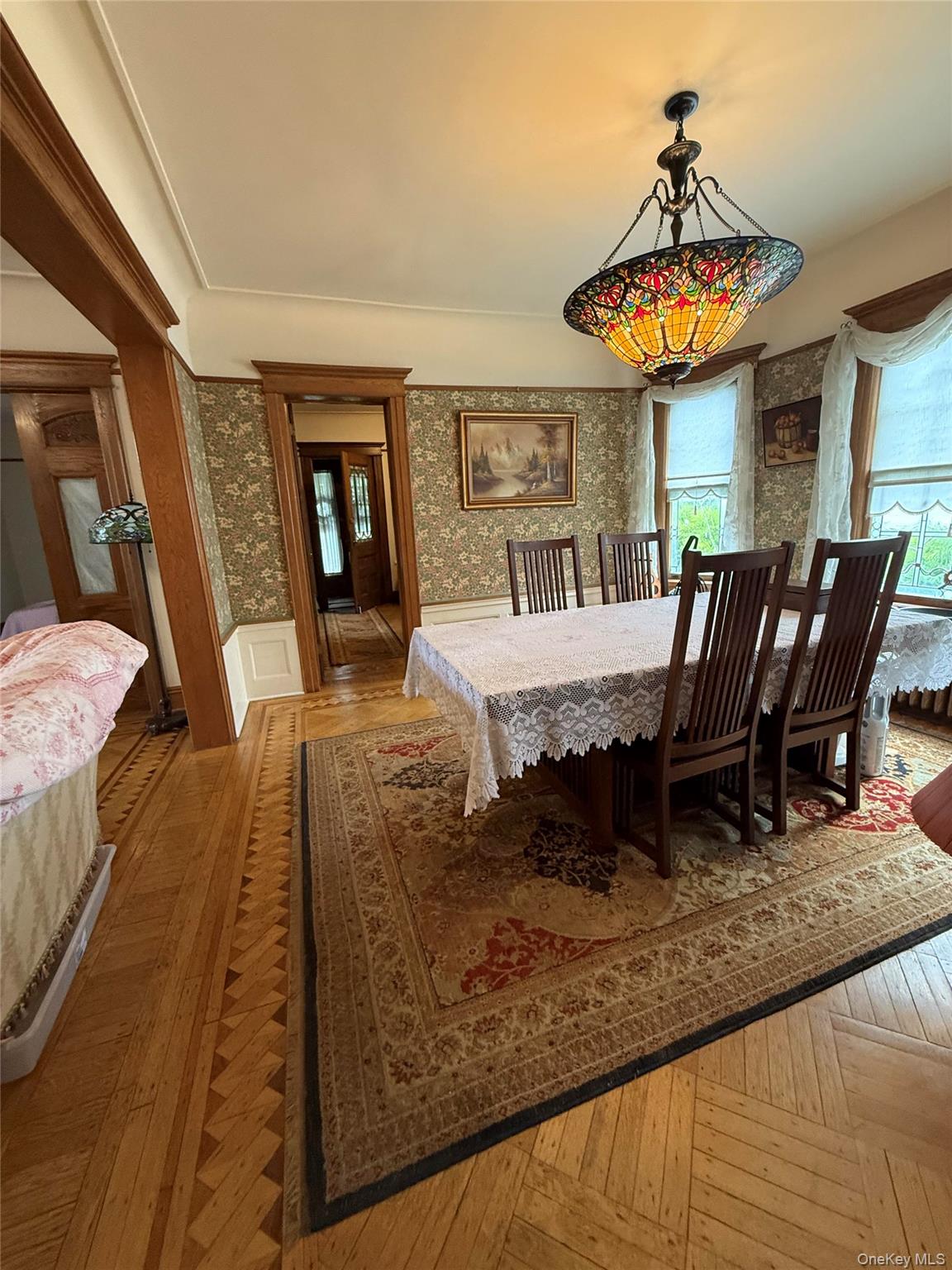 20 Ridge Road, Douglaston, NY 11363