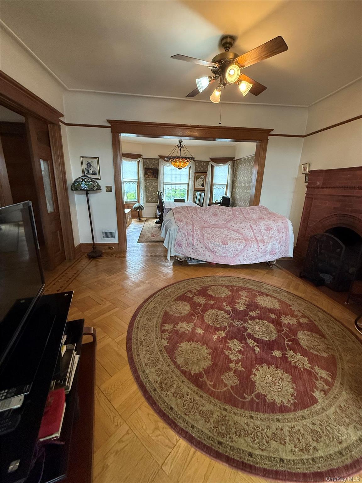 20 Ridge Road, Douglaston, NY 11363