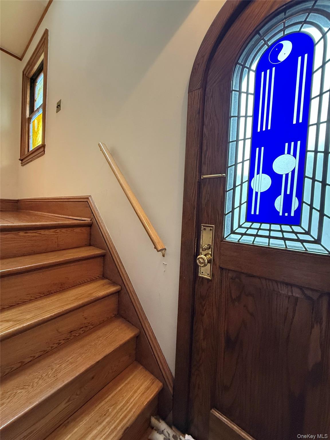 20 Ridge Road, Douglaston, NY 11363