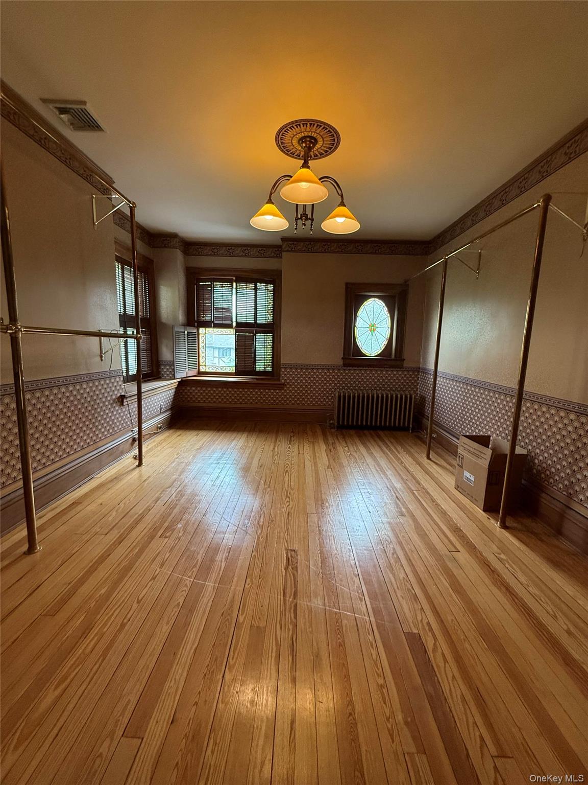 20 Ridge Road, Douglaston, NY 11363