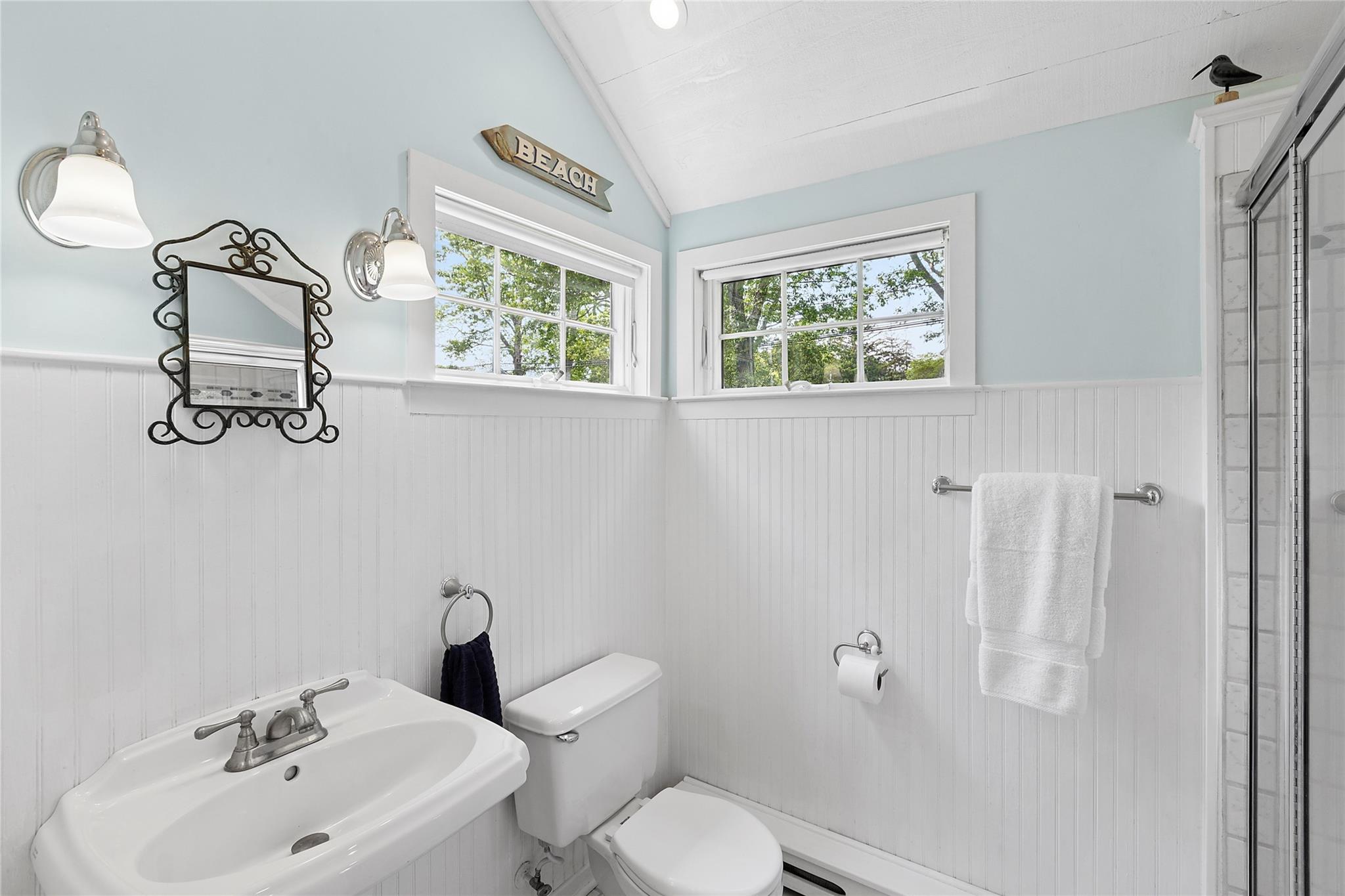 40 Maidstone Avenue, East Hampton, NY 11937