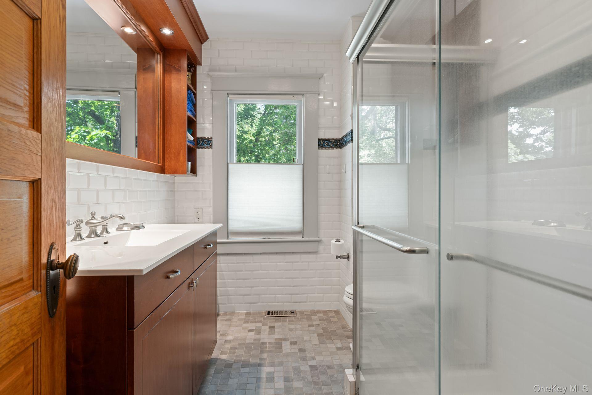 175 Ivy Street, Oyster Bay, NY 11771