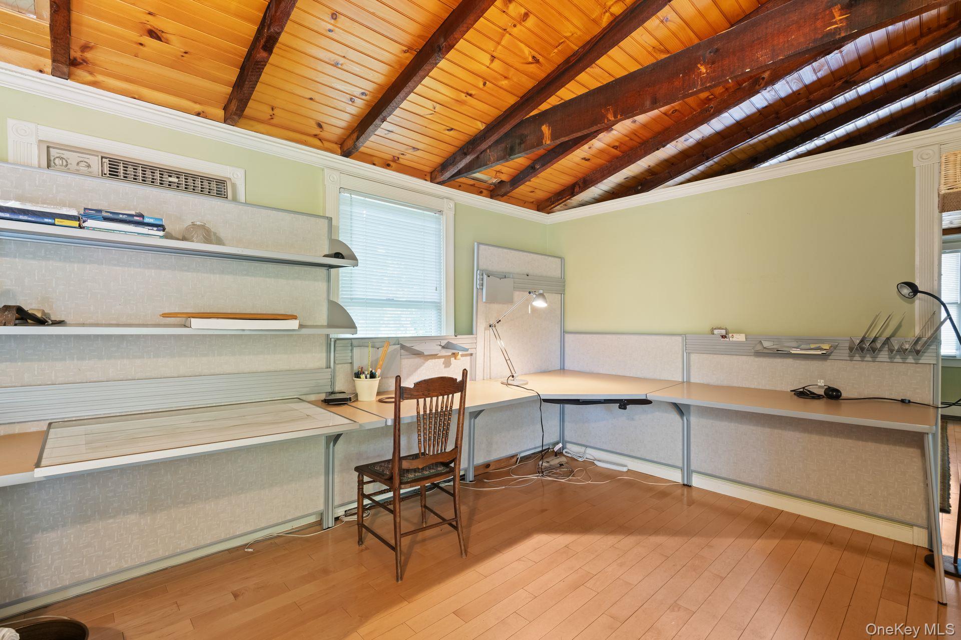 175 Ivy Street, Oyster Bay, NY 11771