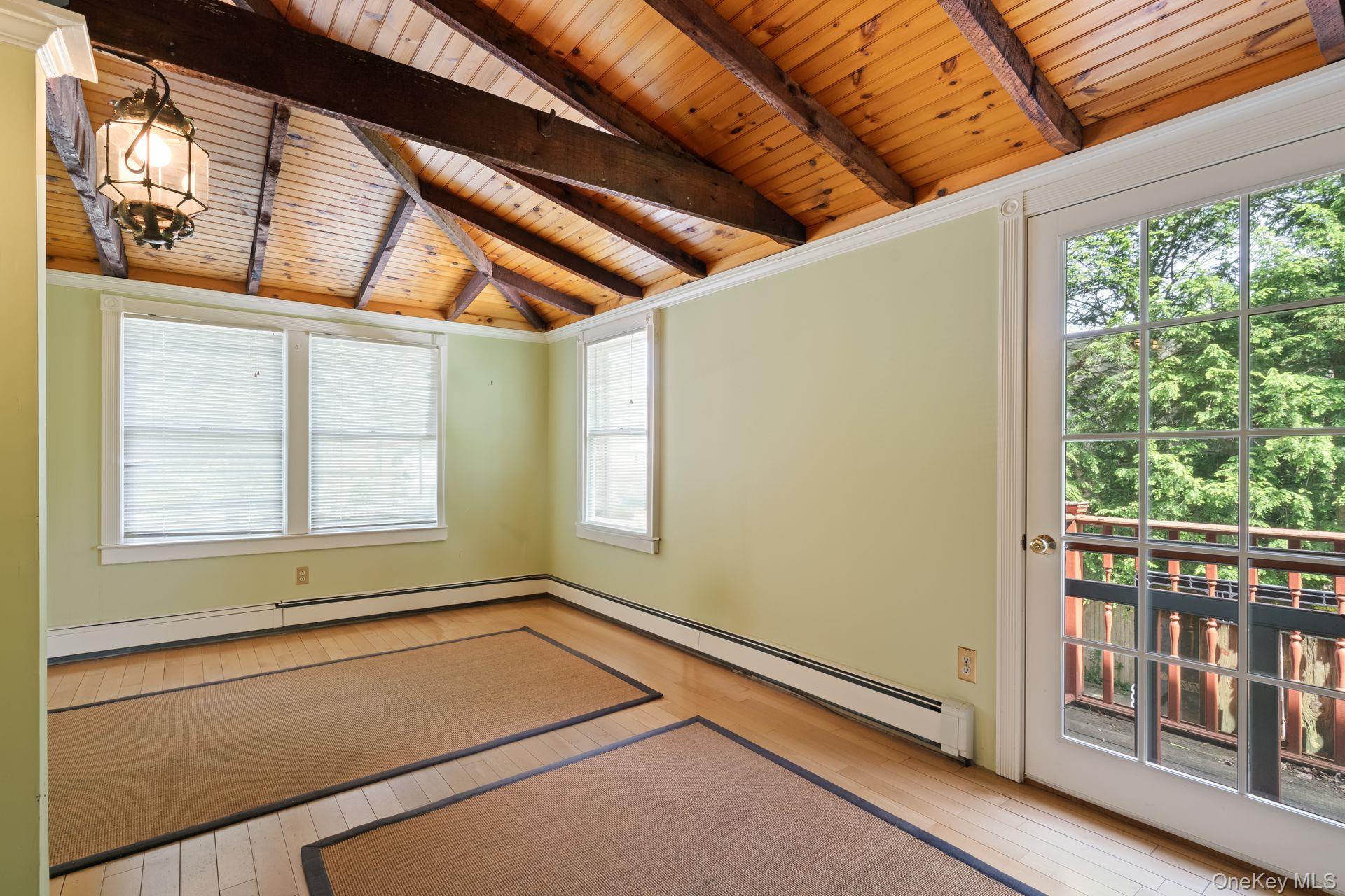 175 Ivy Street, Oyster Bay, NY 11771