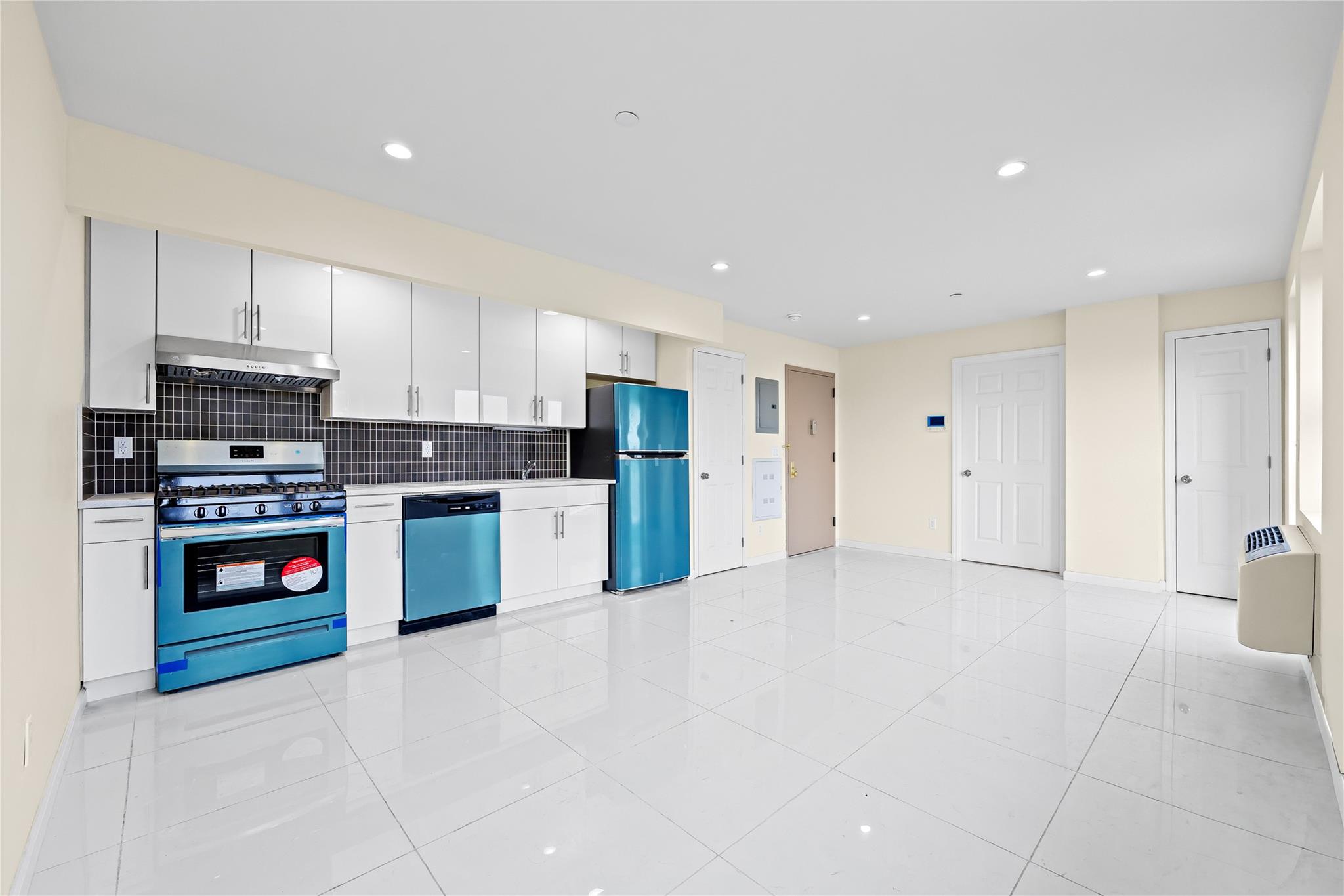 91-23 Corona Avenue # 5E, Elmhurst, NY 11373