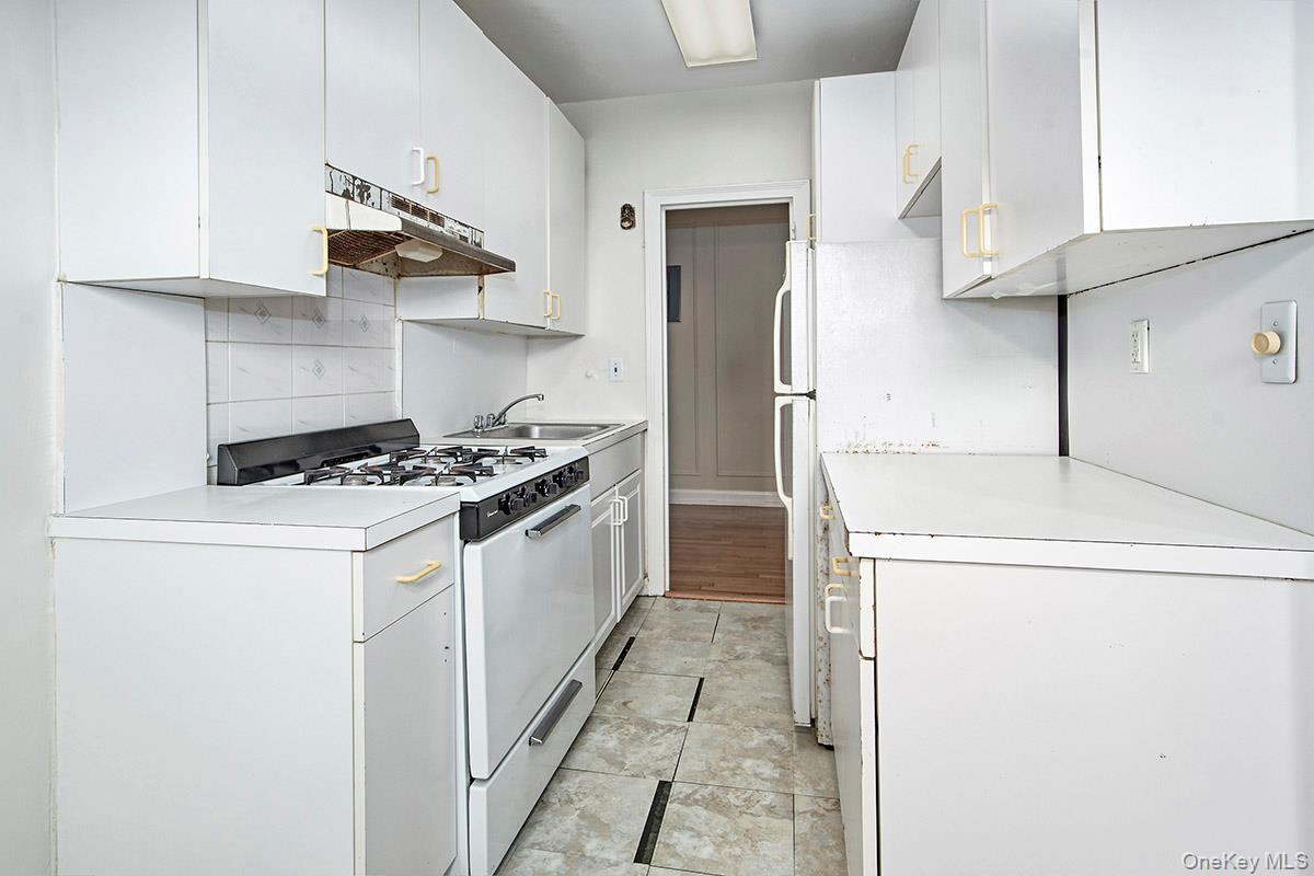 151 Centre Avenue # 5D, New Rochelle, NY 10805