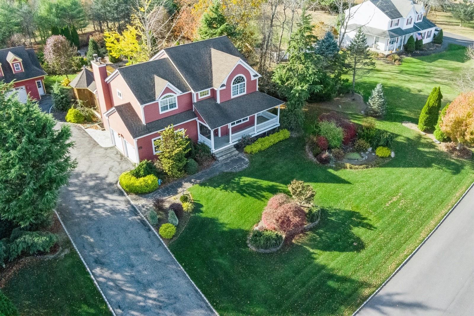 140 Grant Dr., Aquebogue, NY 11931