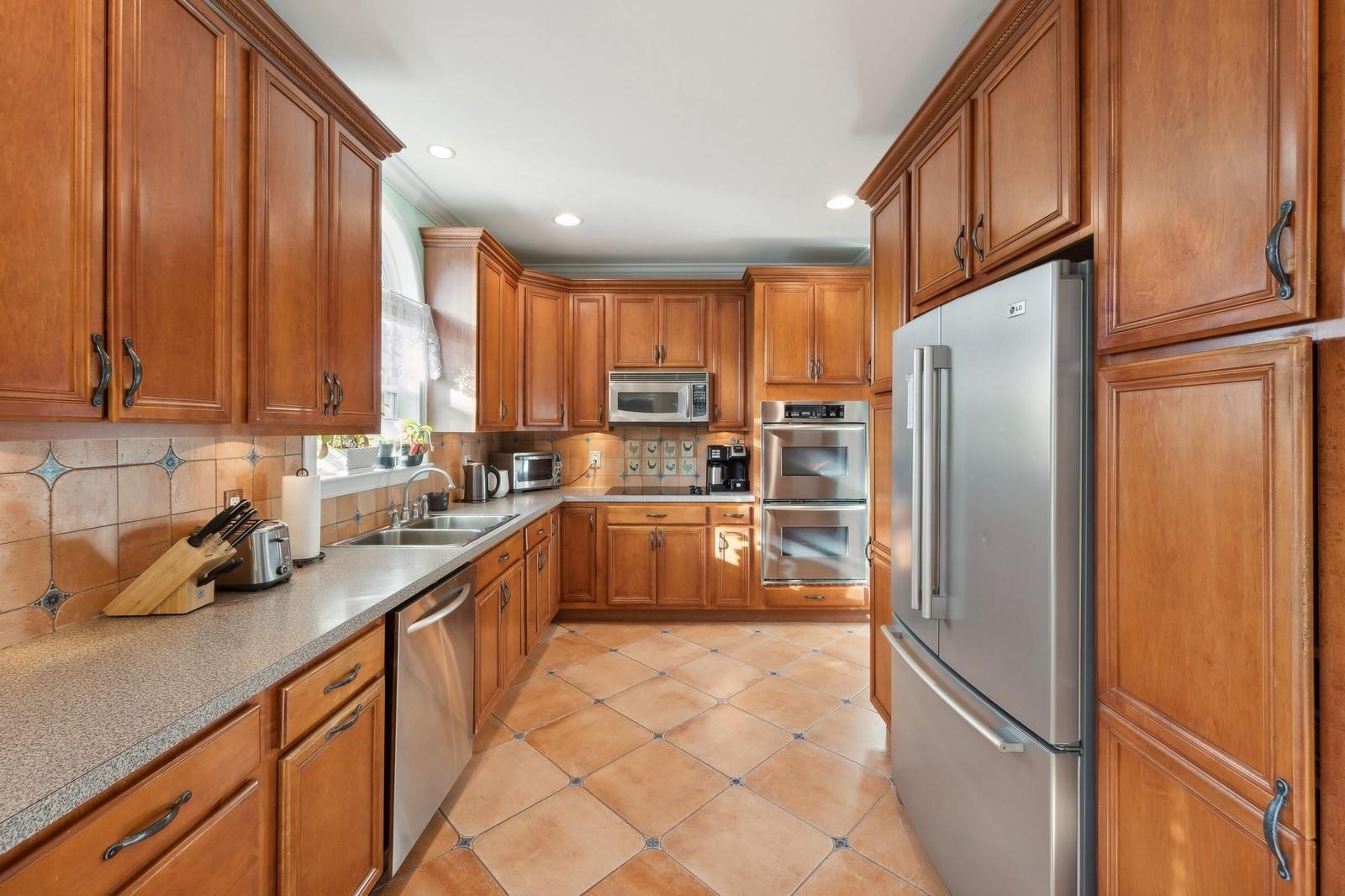 140 Grant Dr., Aquebogue, NY 11931