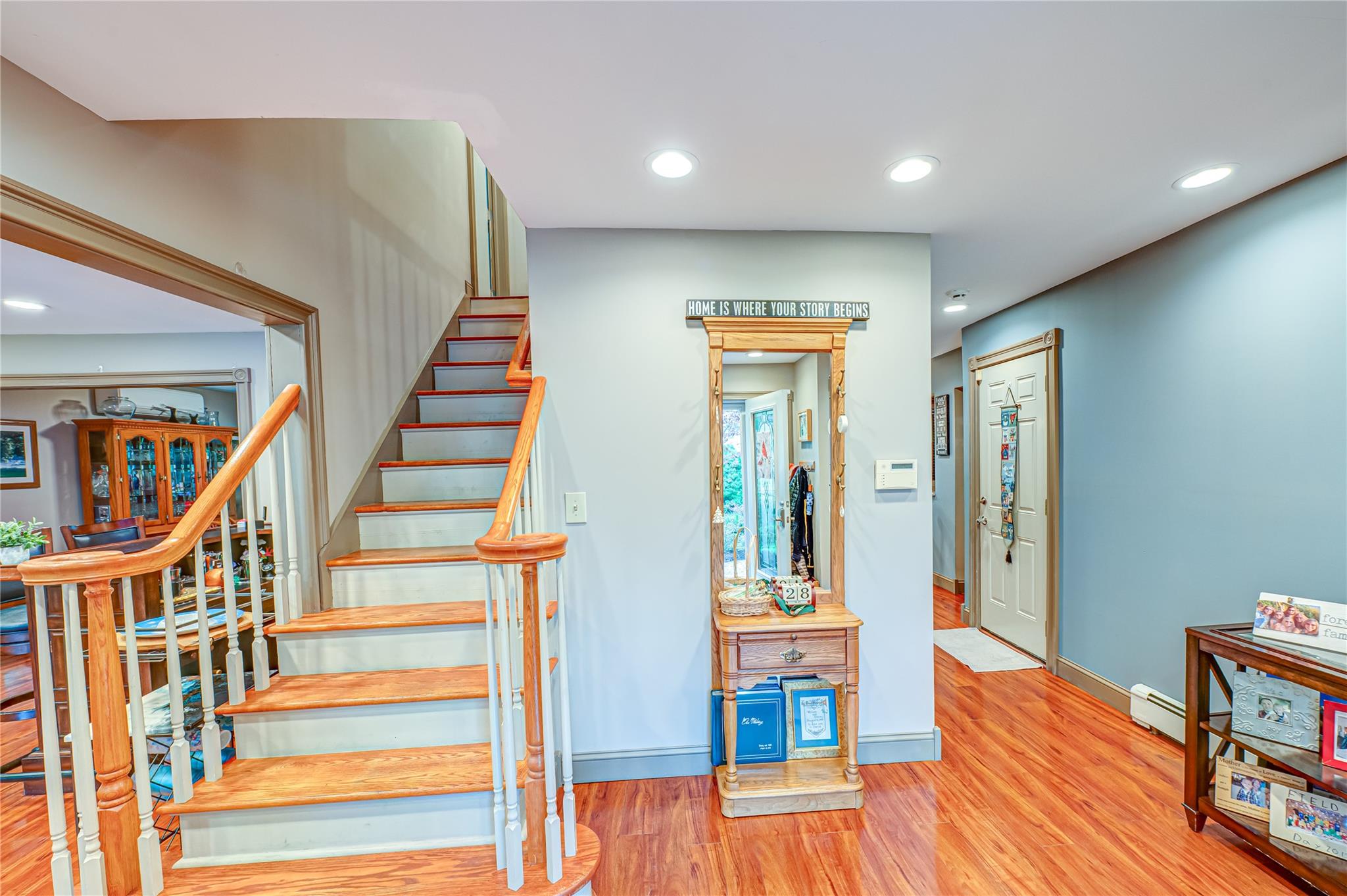 29 Harding Street, Smithtown, NY 11787