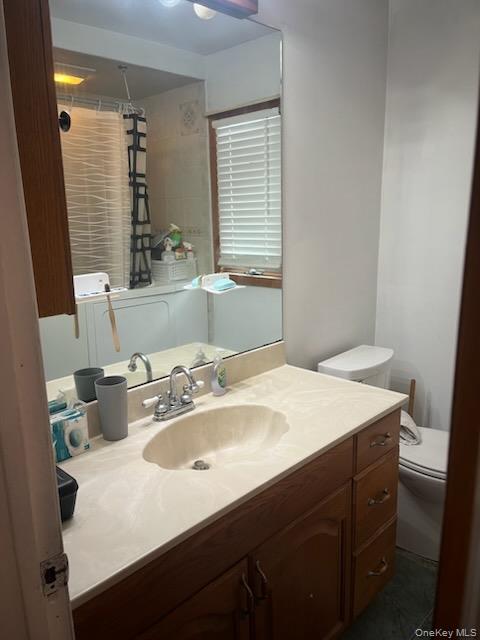 18 Bonnybill Drive, Centereach, NY 11720