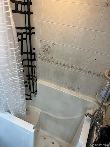 18 Bonnybill Drive, Centereach, NY 11720