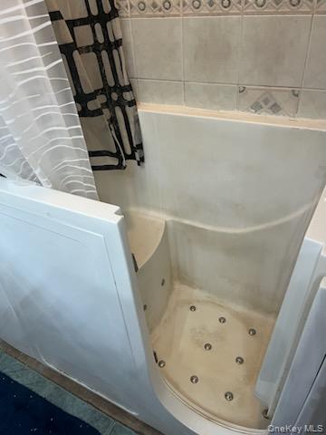 18 Bonnybill Drive, Centereach, NY 11720