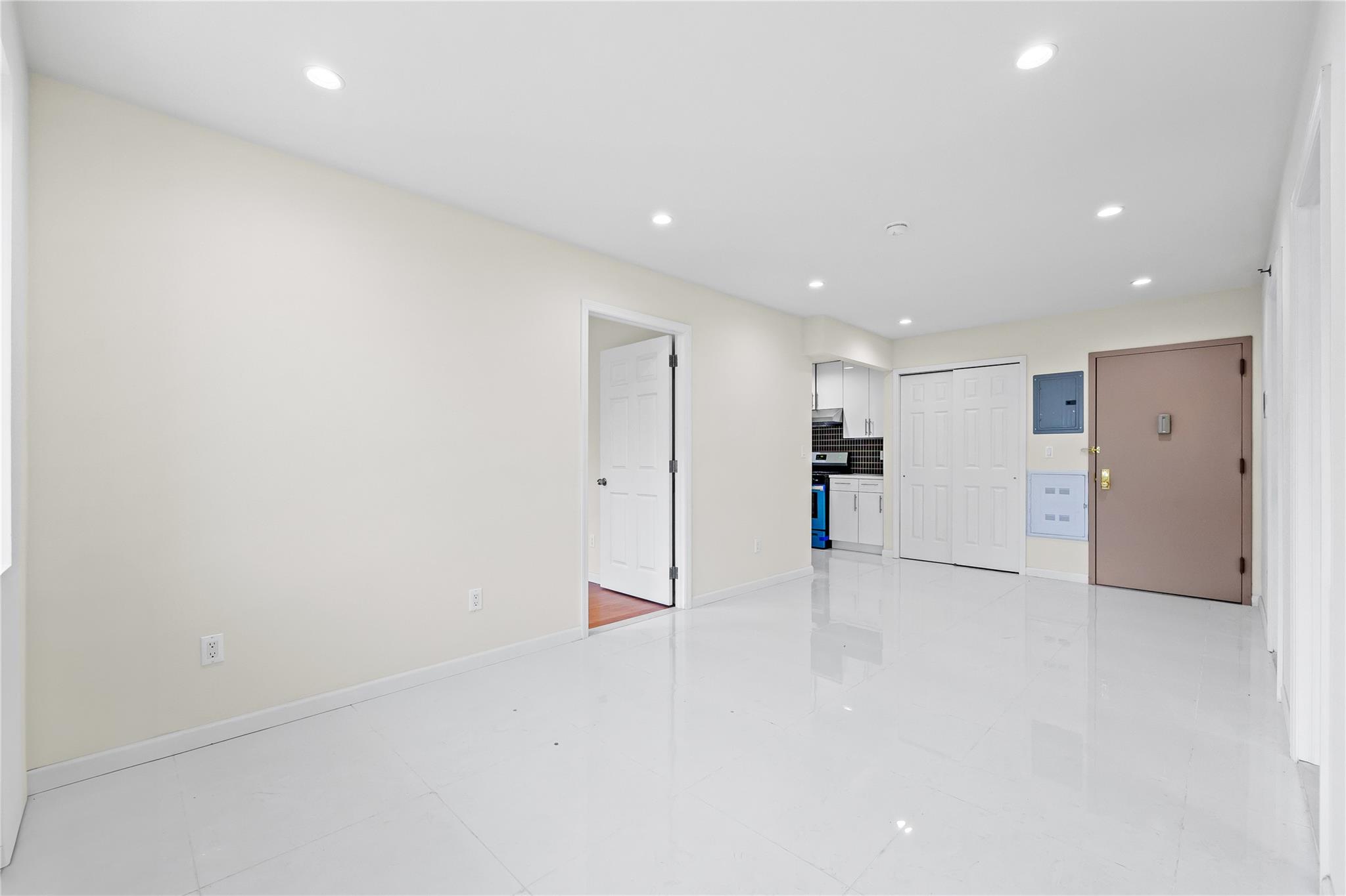 91-23 Corona Avenue # 2F, Elmhurst, NY 11373